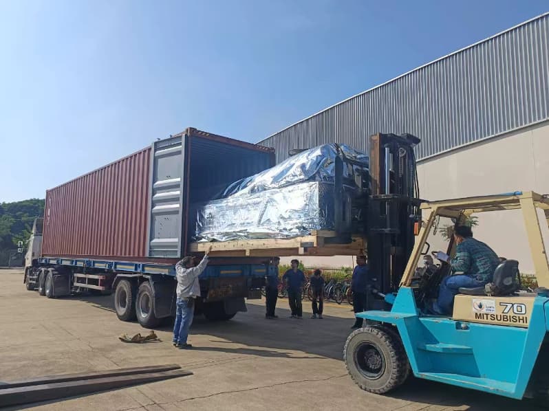 ¡Cero daños en envíos internacionales! ¡El embalaje en cajas de madera protege la máquina de urdimbre!